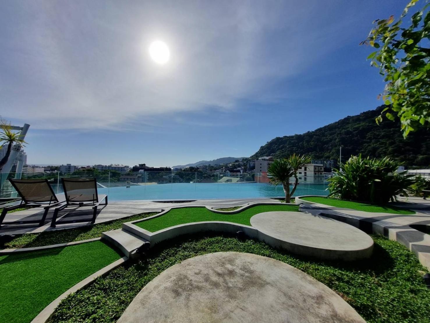 Journeyhub Phuket Patong Exterior foto